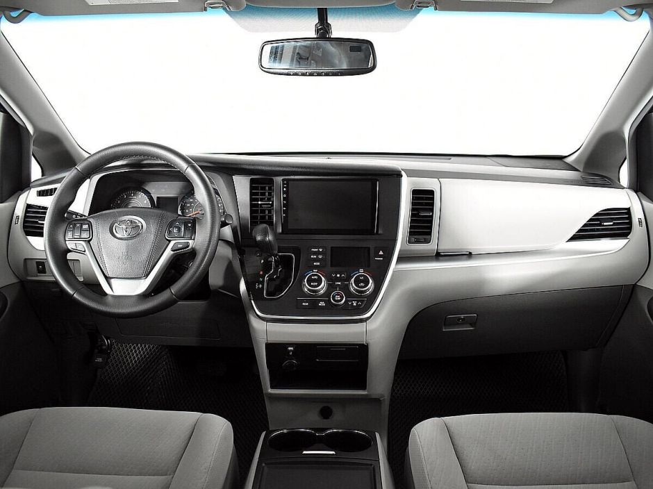 Toyota Sienna 3.5 АКПП, 2016, 88 000 км фото 5