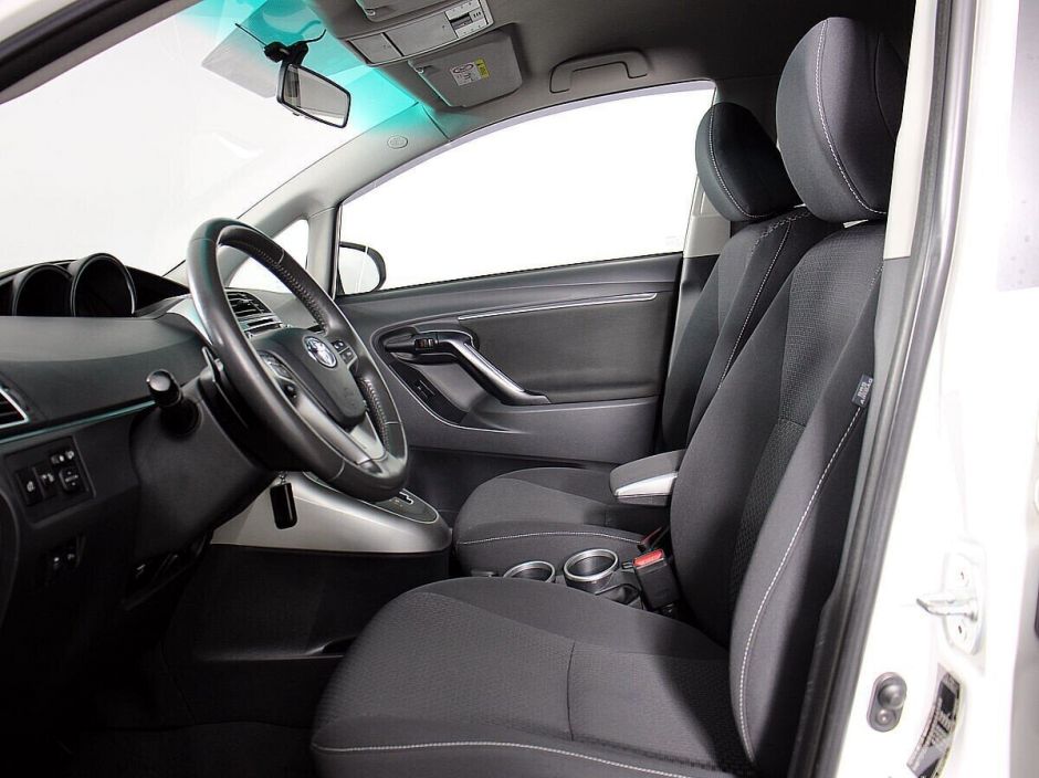 Toyota Verso 1.8 CVT, 2013, 128 000 км фото 3