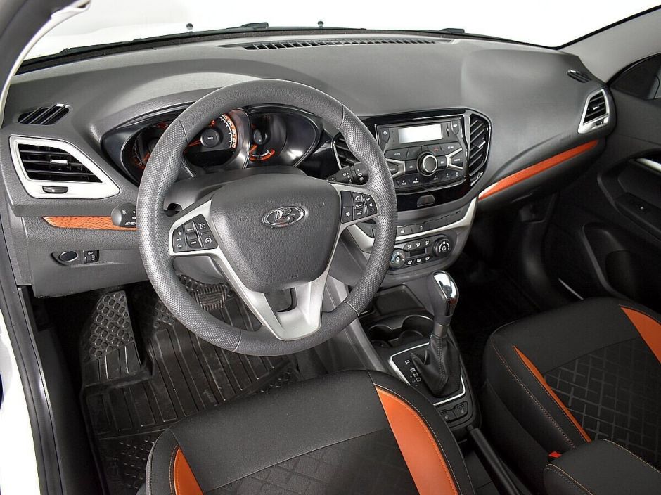 LADA (ВАЗ) Vesta 1.6 CVT, 2019, 50 000 км фото 4