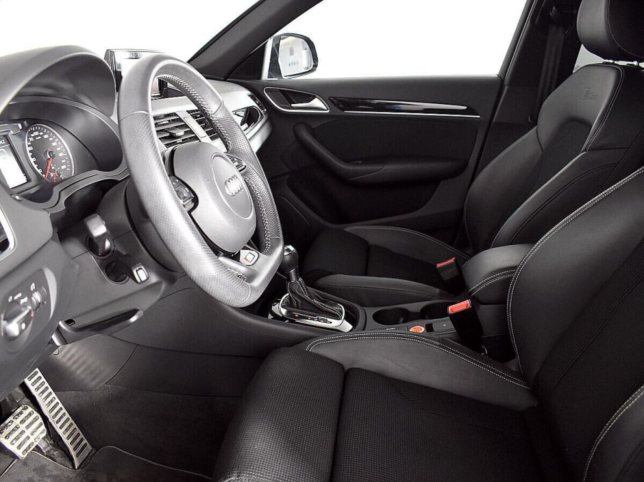 Audi Q3 2.0 РКПП, 2017, 81 000 км фото 3