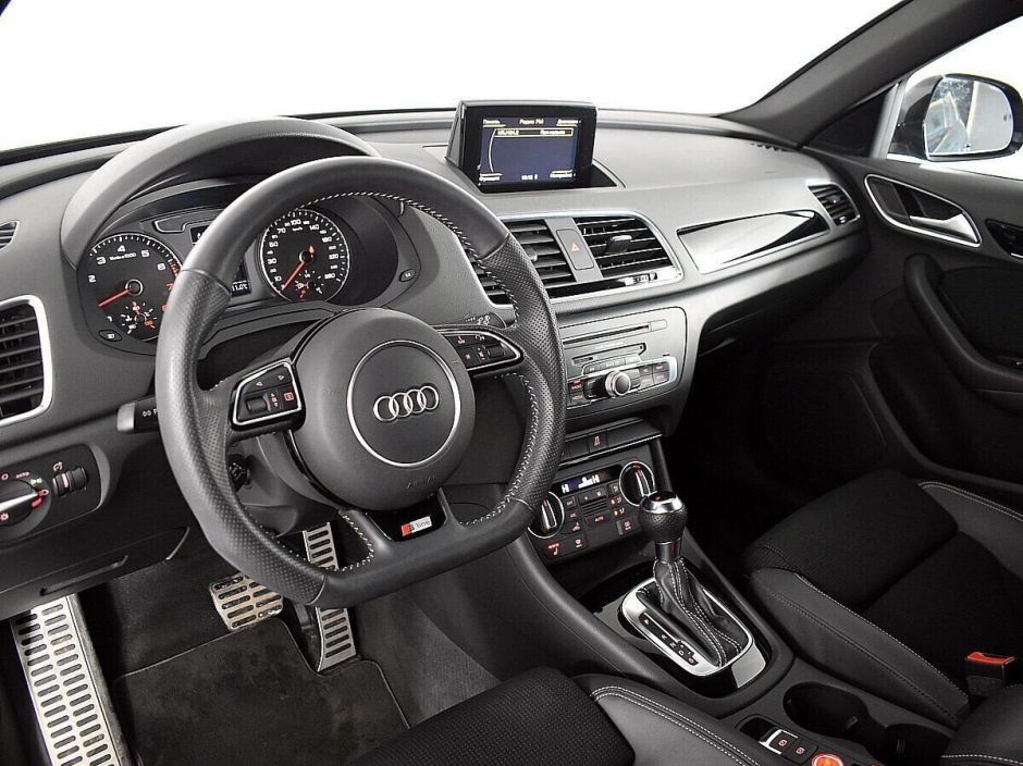 Audi Q3 2.0 РКПП, 2017, 81 000 км фото 4