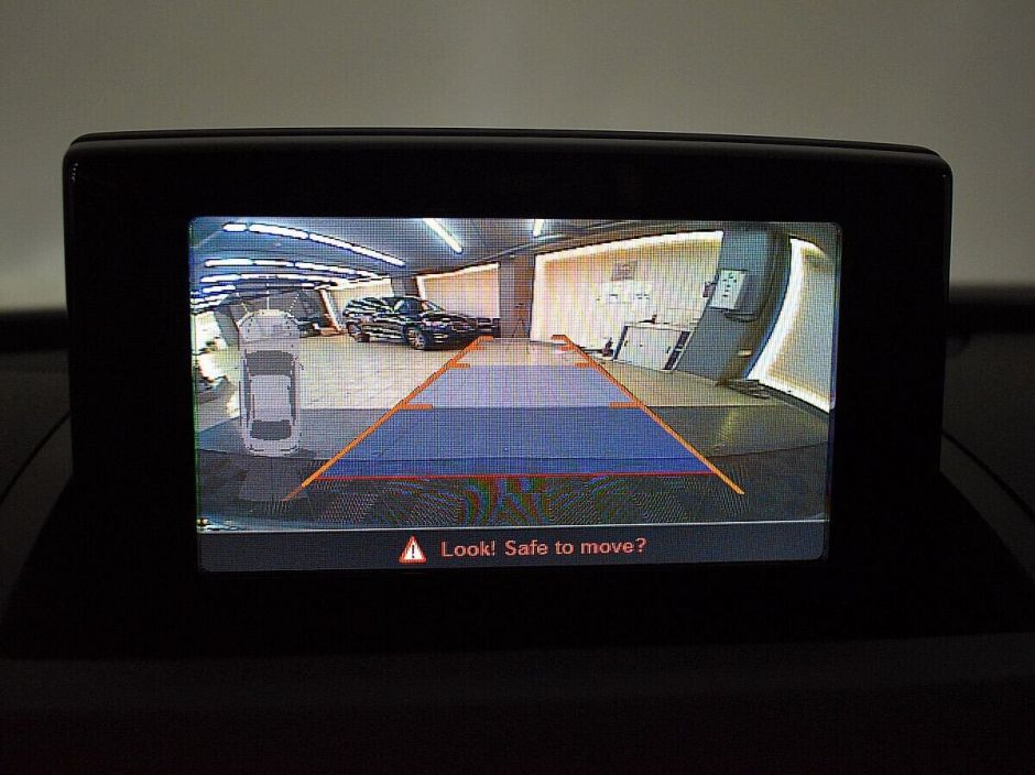 Audi Q3 2.0 РКПП, 2017, 81 000 км фото 6