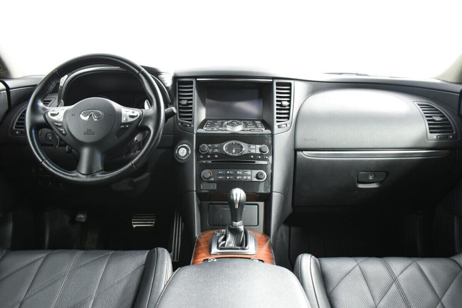 Infiniti QX70 3.7 АКПП, 2016, 86 000 км фото 6