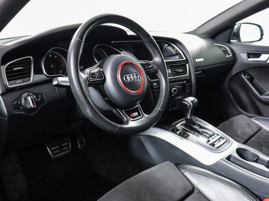 Audi A5 2.0 РКПП, 2015, 90 000 км фото 5