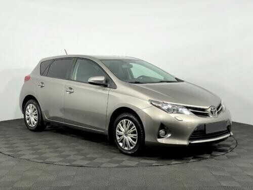 Toyota Auris 1.6 CVT, 2014, 109 000 км фото 2