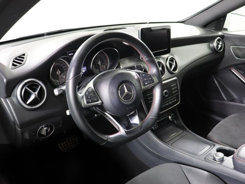 Mercedes-Benz CLA 1.6 РКПП, 2015, 97 000 км фото 5