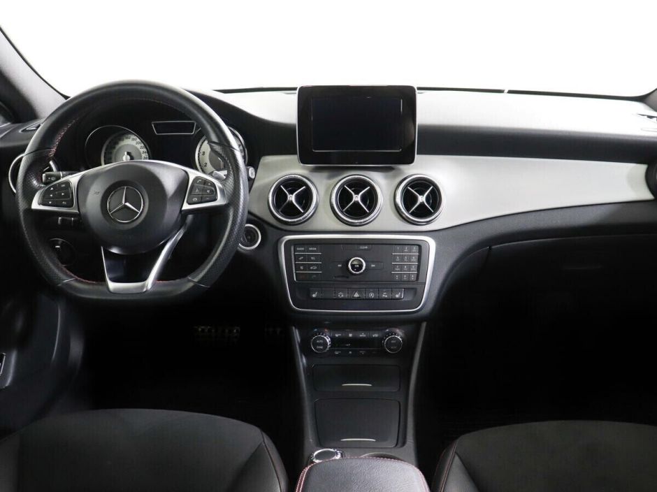 Mercedes-Benz CLA 1.6 РКПП, 2015, 97 000 км фото 6