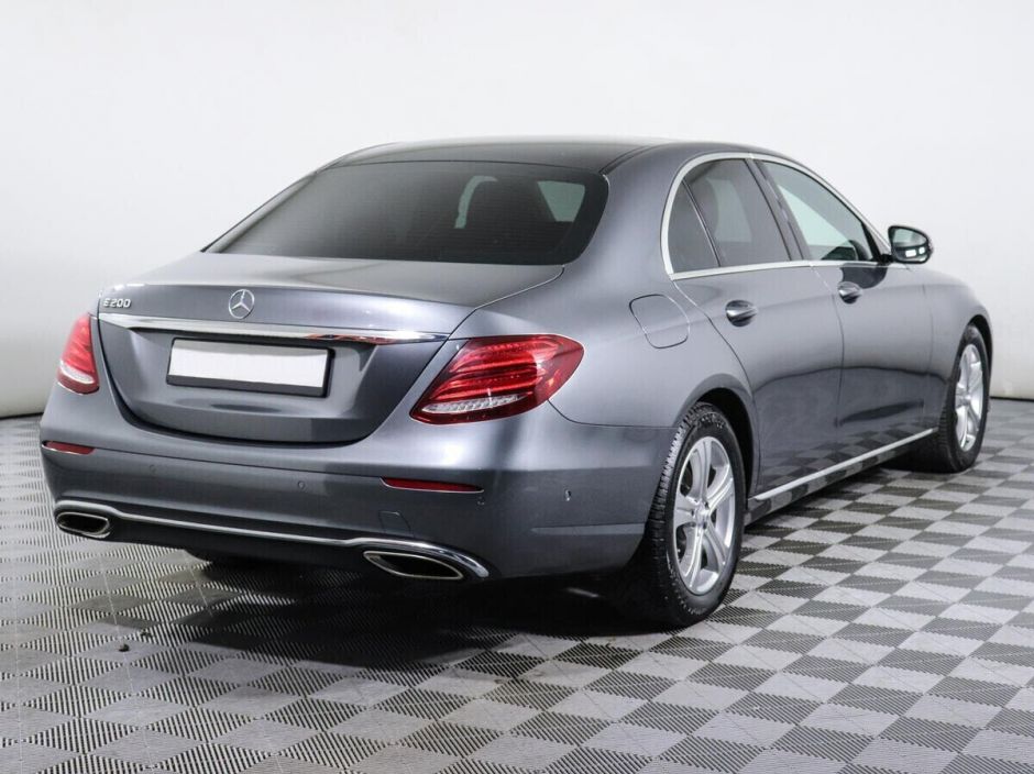 Mercedes-Benz E-Класс 2.0 АКПП, 2017, 80 000 км фото 2