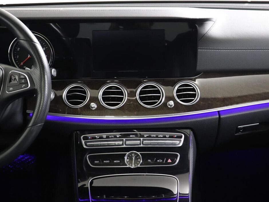 Mercedes-Benz E-Класс 2.0 АКПП, 2017, 80 000 км фото 7