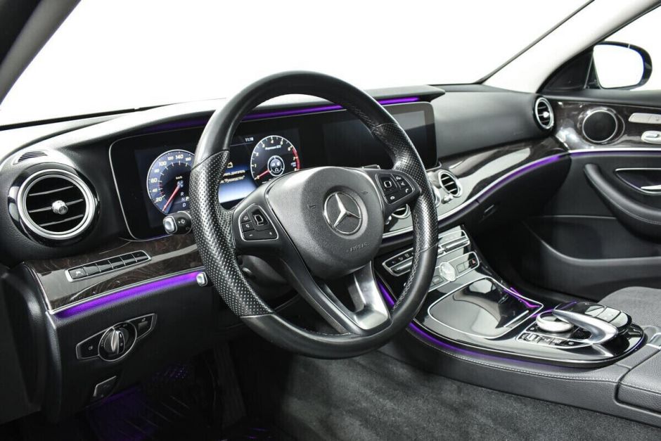 Mercedes-Benz E-Класс 2.0 АКПП, 2016, 90 000 км фото 5