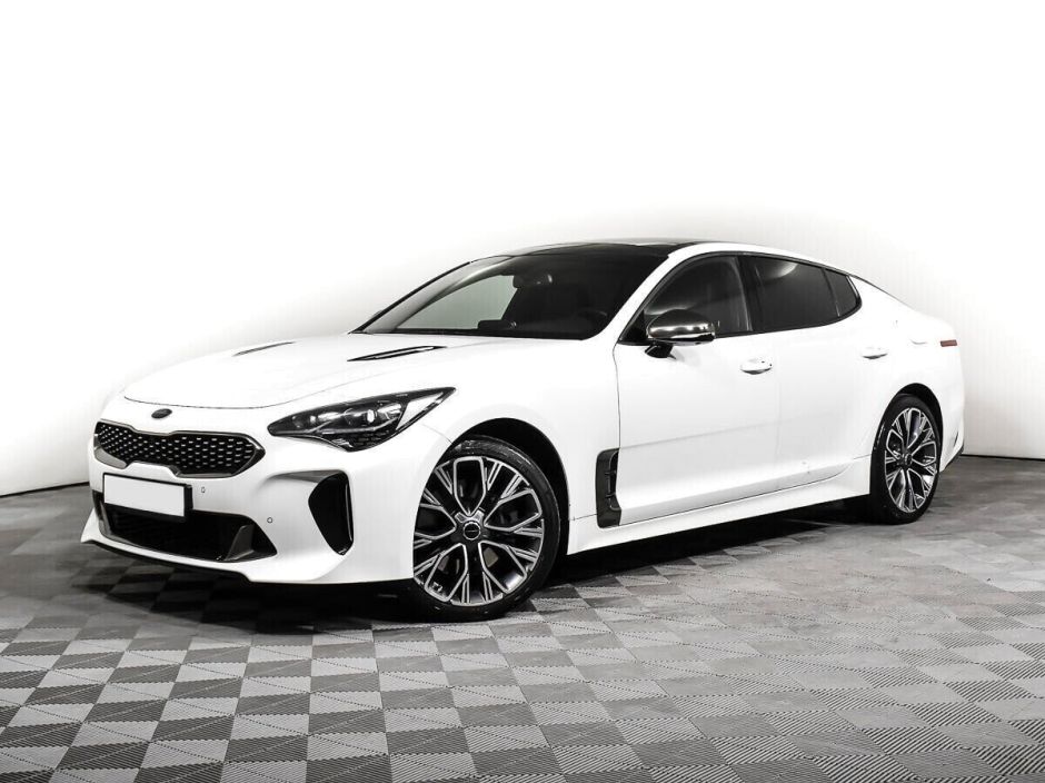 Kia Stinger 2.0 АКПП, 2018, 62 000 км фото 1