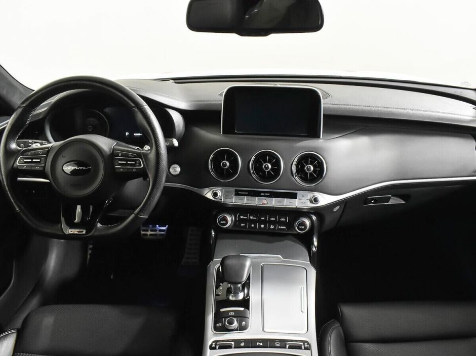 Kia Stinger 2.0 АКПП, 2018, 62 000 км фото 6
