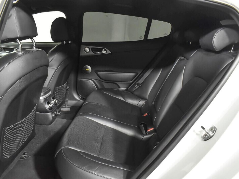 Kia Stinger 2.0 АКПП, 2018, 62 000 км фото 10