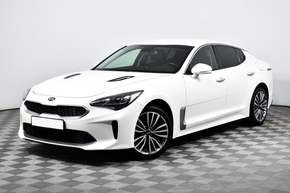 Kia Stinger 2.0 АКПП, 2019, 56 000 км фото 1