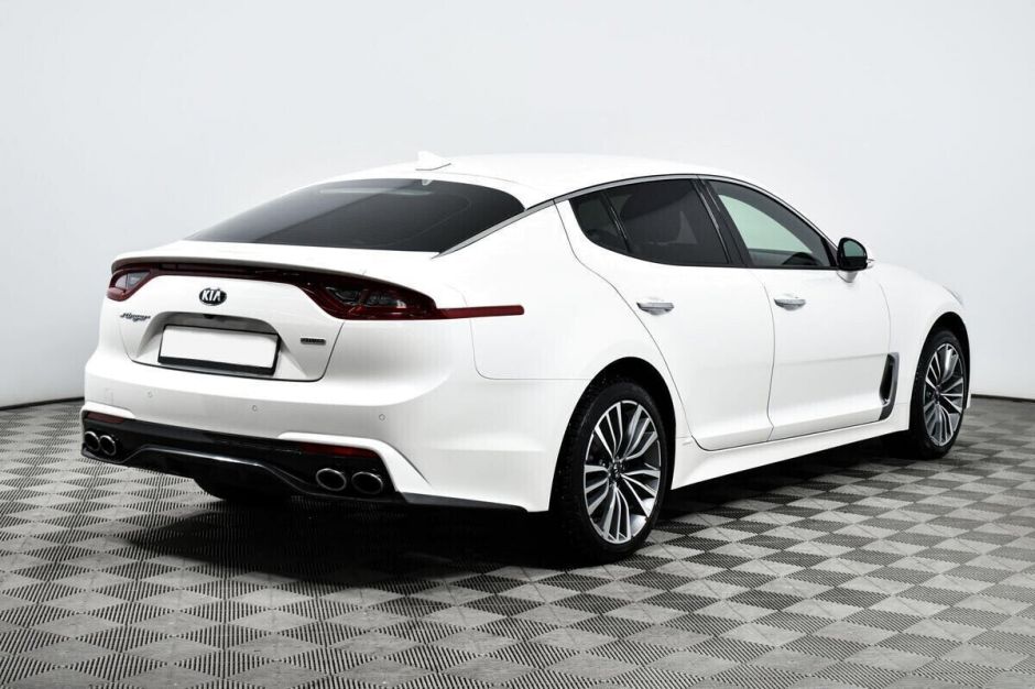 Kia Stinger 2.0 АКПП, 2019, 56 000 км фото 2