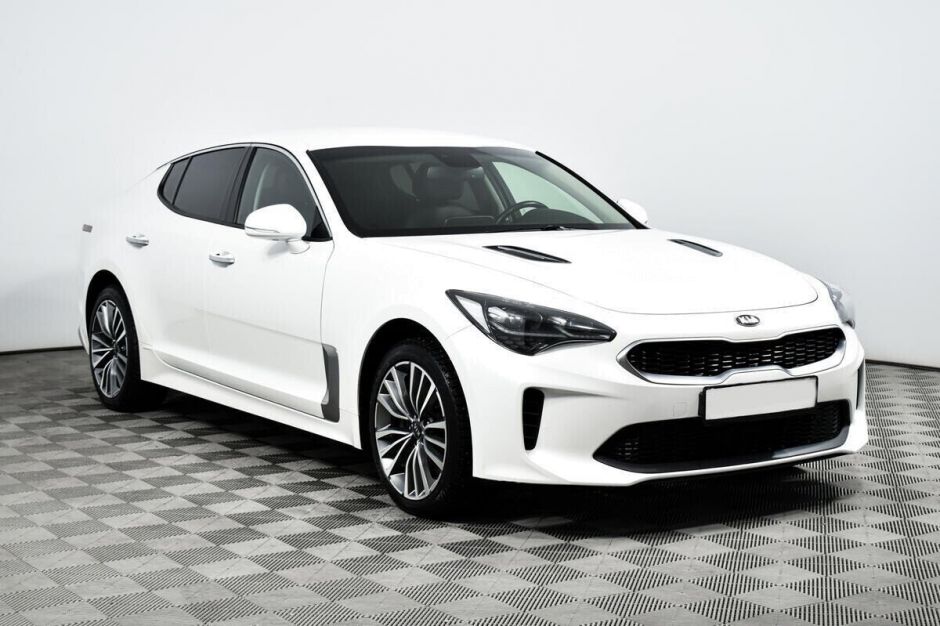 Kia Stinger 2.0 АКПП, 2019, 56 000 км фото 3
