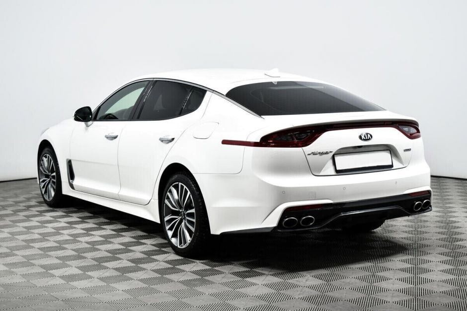 Kia Stinger 2.0 АКПП, 2019, 56 000 км фото 4