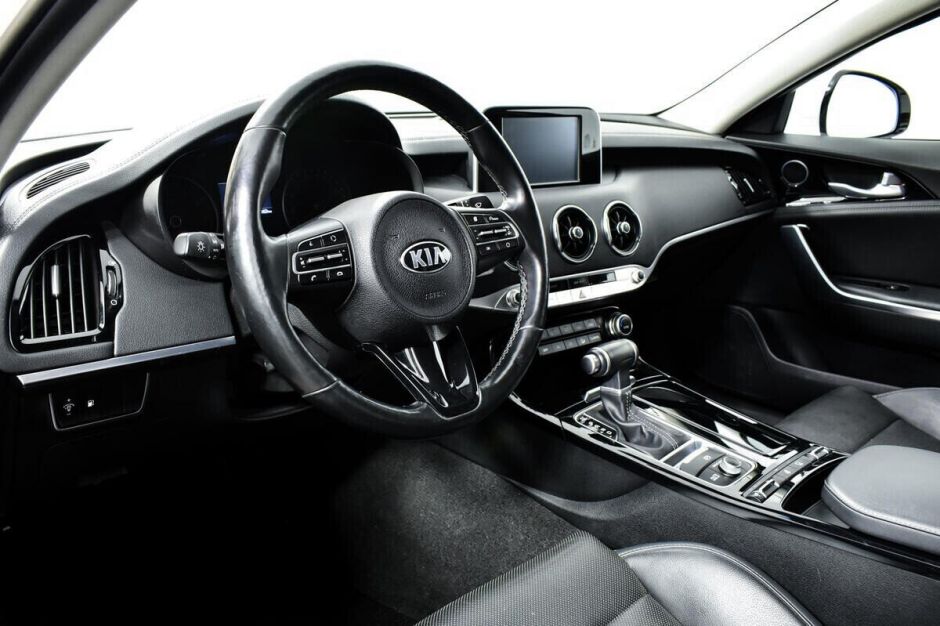Kia Stinger 2.0 АКПП, 2019, 56 000 км фото 5