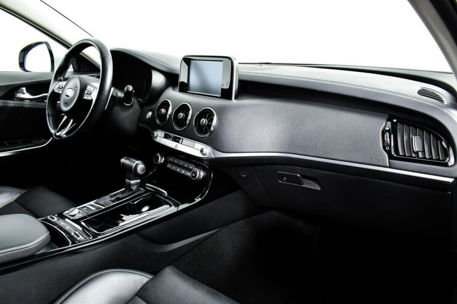 Kia Stinger 2.0 АКПП, 2019, 56 000 км фото 8