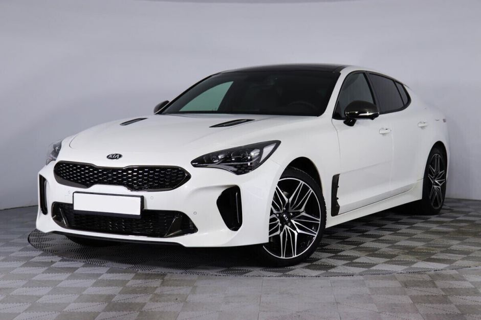 Kia Stinger 2.0 АКПП, 2021, 35 000 км фото 1
