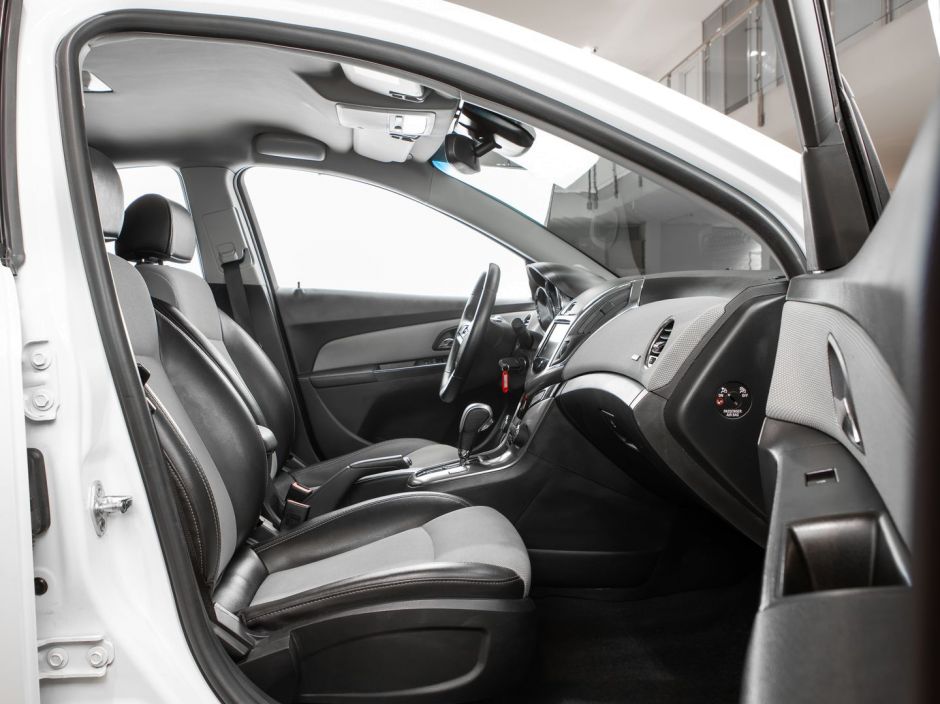 Chevrolet Cruze 0.0 АКПП, 2013, 139 259 км фото 9