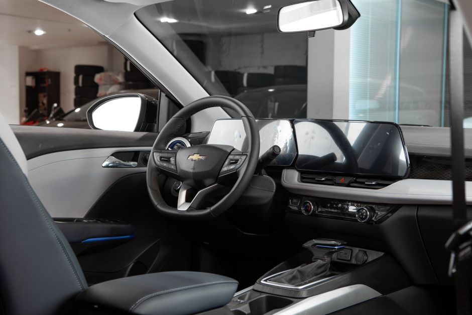 Chevrolet Monza 0.0 РКПП, 2023, 2 433 км фото 5