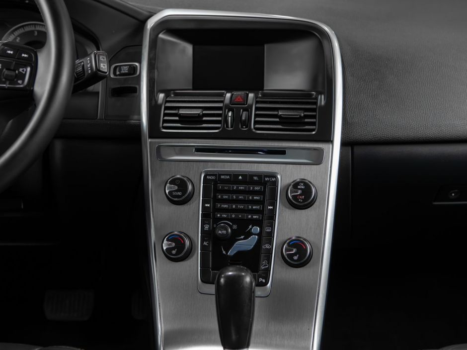 Volvo XC60 0.0 АКПП, 2012, 151 168 км фото 9