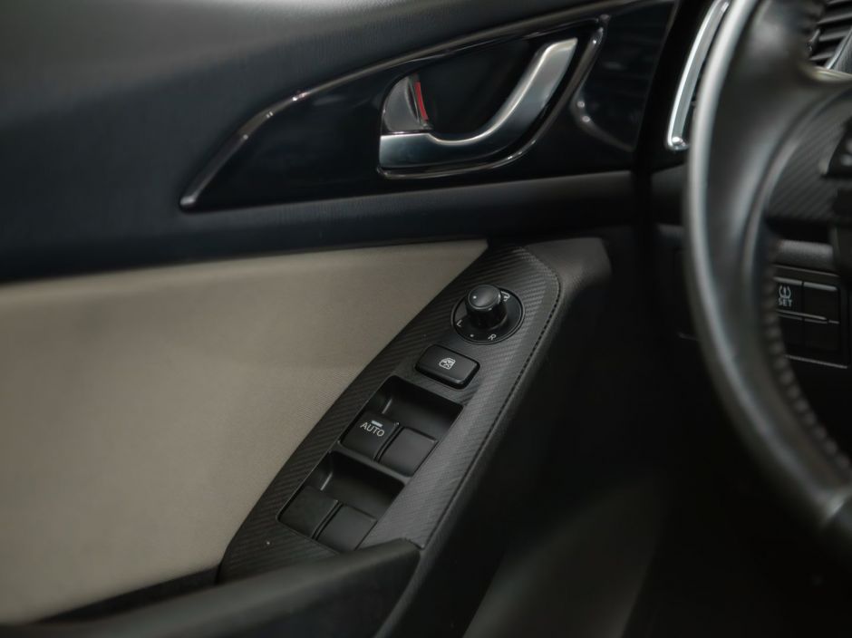 Mazda 3 0.0 АКПП, 2014, 98 299 км фото 8