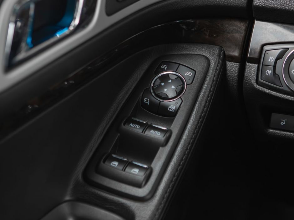 Ford Explorer 0.0 АКПП, 2012, 148 629 км фото 12