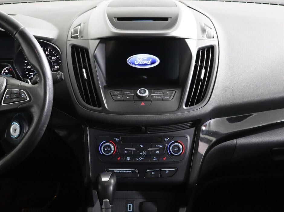 Ford Escape 1.5 АКПП, 2018, 73 000 км фото 8