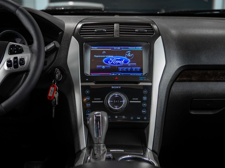 Ford Explorer 0.0 АКПП, 2012, 146 373 км фото 16