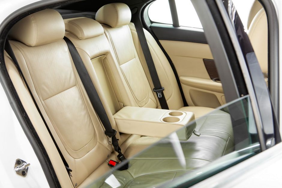 Jaguar XF 0.0 АКПП, 2012, 131 621 км фото 16