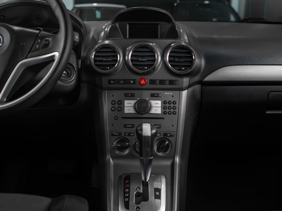 Opel Antara 0.0 АКПП, 2008, 143 259 км фото 9