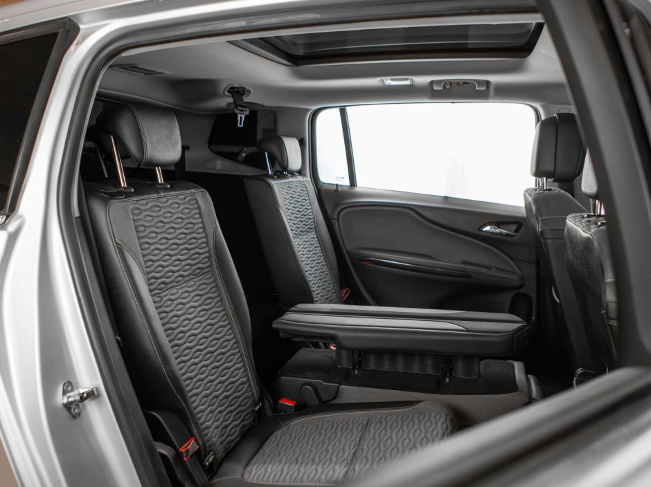 Opel Zafira 0.0 АКПП, 2013, 144 318 км фото 15