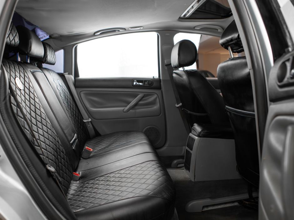 Volkswagen Passat 0.0 АКПП, 2001, 260 061 км фото 6