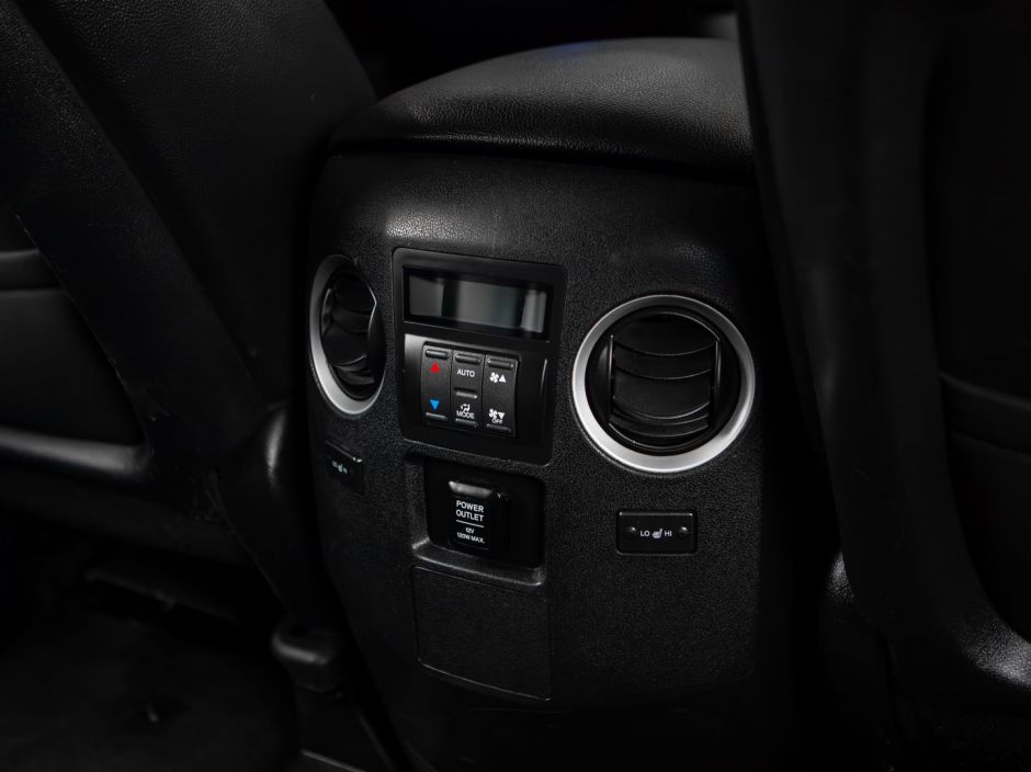 Honda Pilot 0.0 АКПП, 2012, 143 521 км фото 10