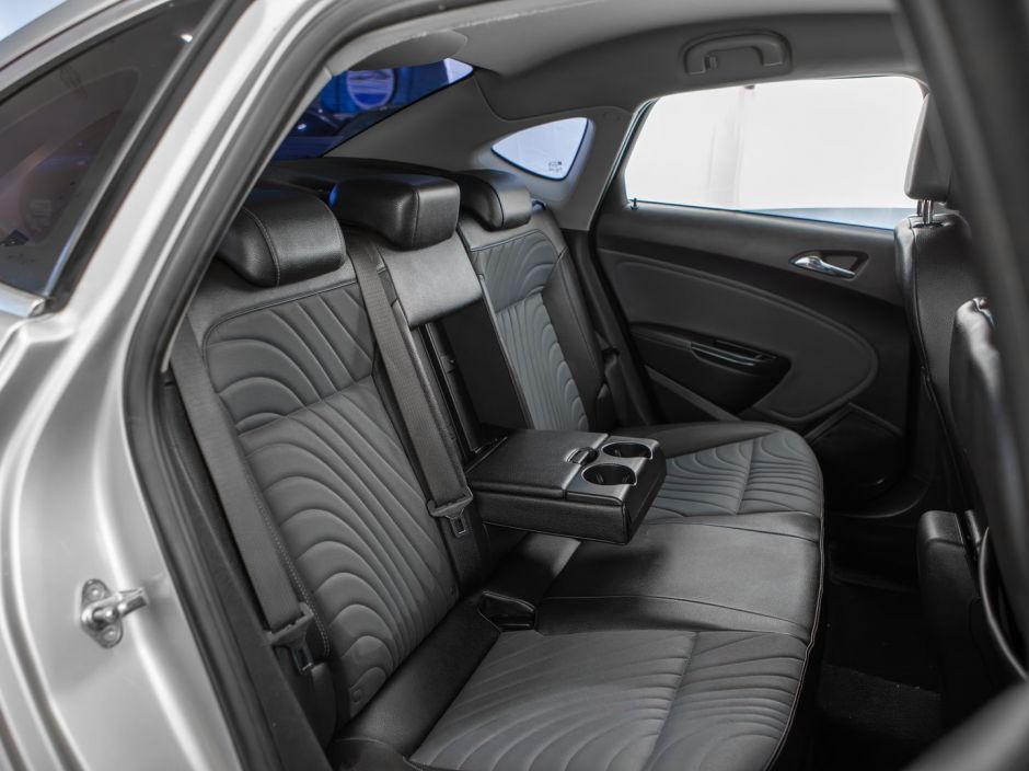 Opel Astra 0.0 АКПП, 2013, 142 327 км фото 14