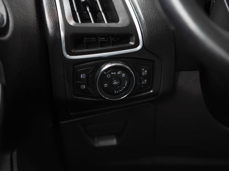 Ford Focus 0.0 РКПП, 2013, 135 948 км фото 7