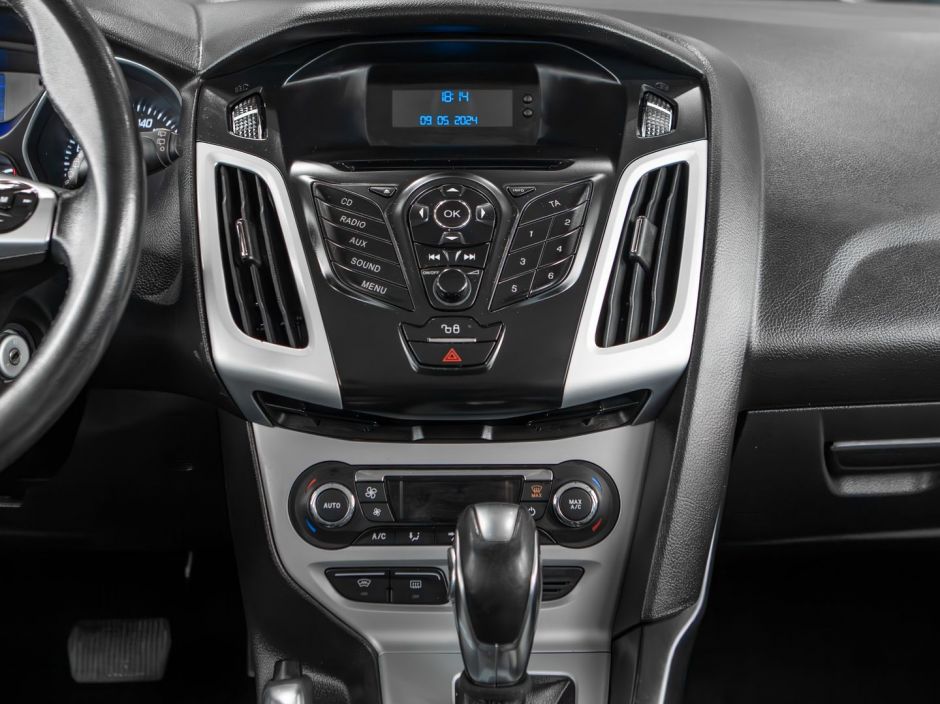 Ford Focus 0.0 РКПП, 2013, 135 948 км фото 9