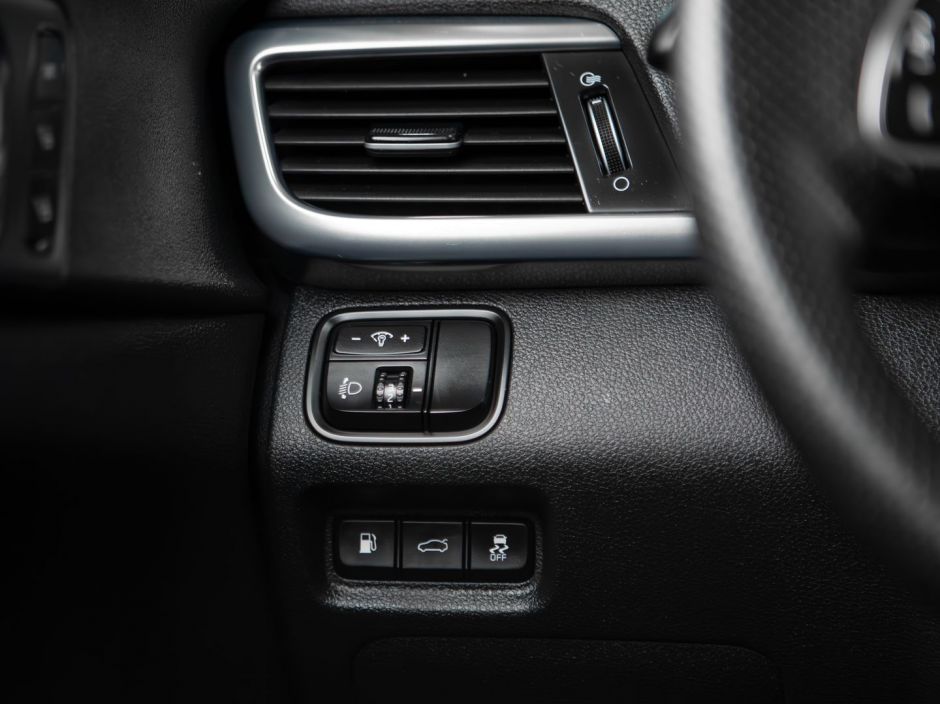 Kia Optima 0.0 АКПП, 2016, 135 259 км фото 8