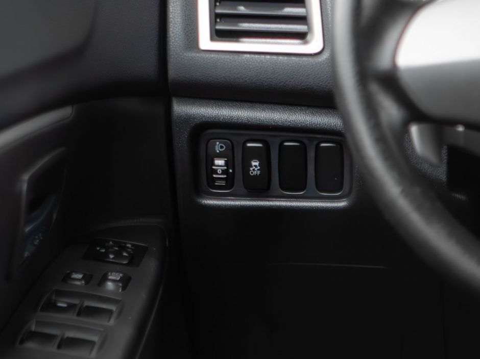 Mitsubishi ASX 0.0 CVT, 2010, 140 598 км фото 6