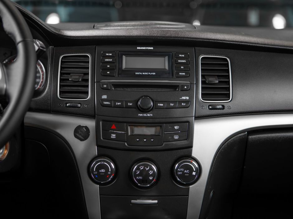 SsangYong Actyon 0.0 АКПП, 2011, 124 440 км фото 10