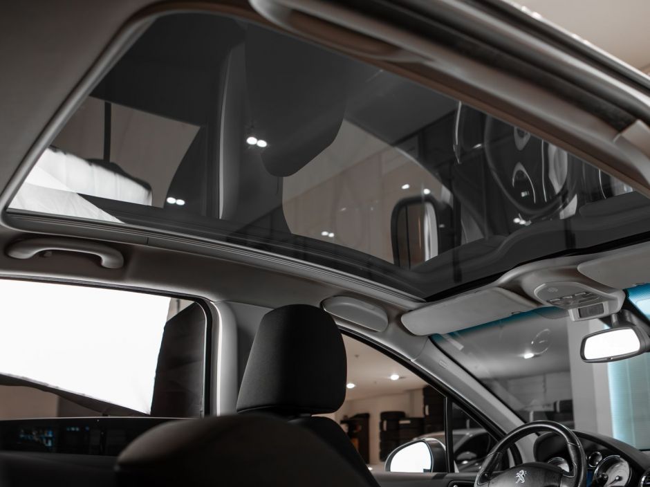 Peugeot 308 0.0 АКПП, 2012, 141 321 км фото 7