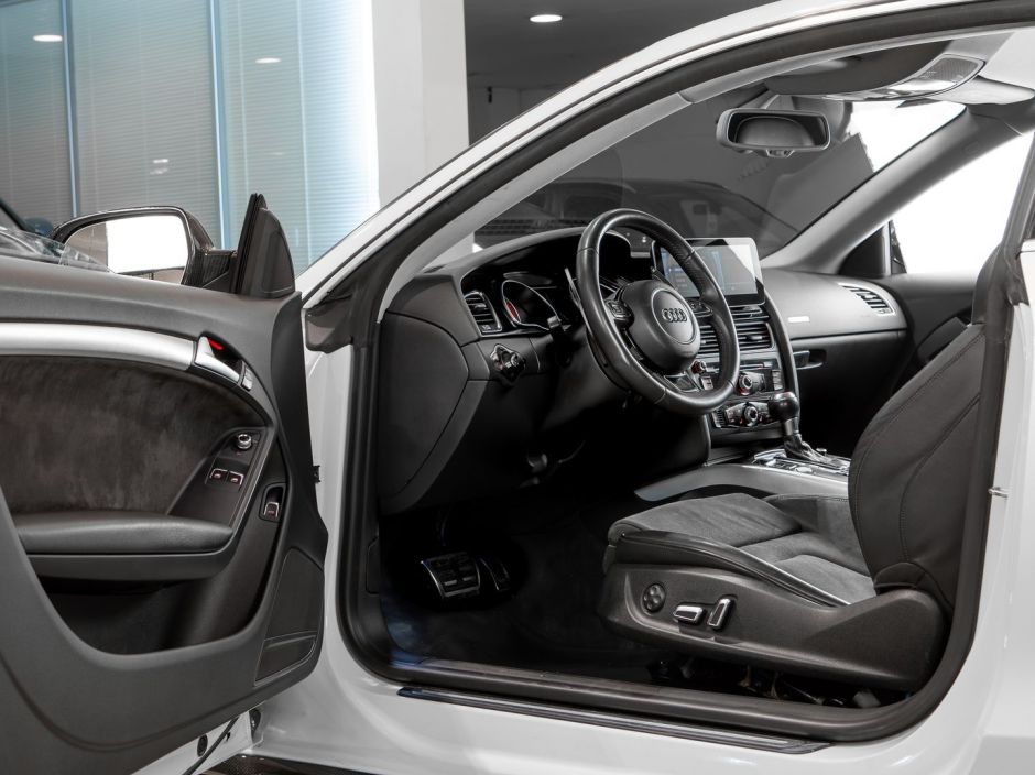 Audi A5 0.0 РКПП, 2013, 146 079 км фото 8