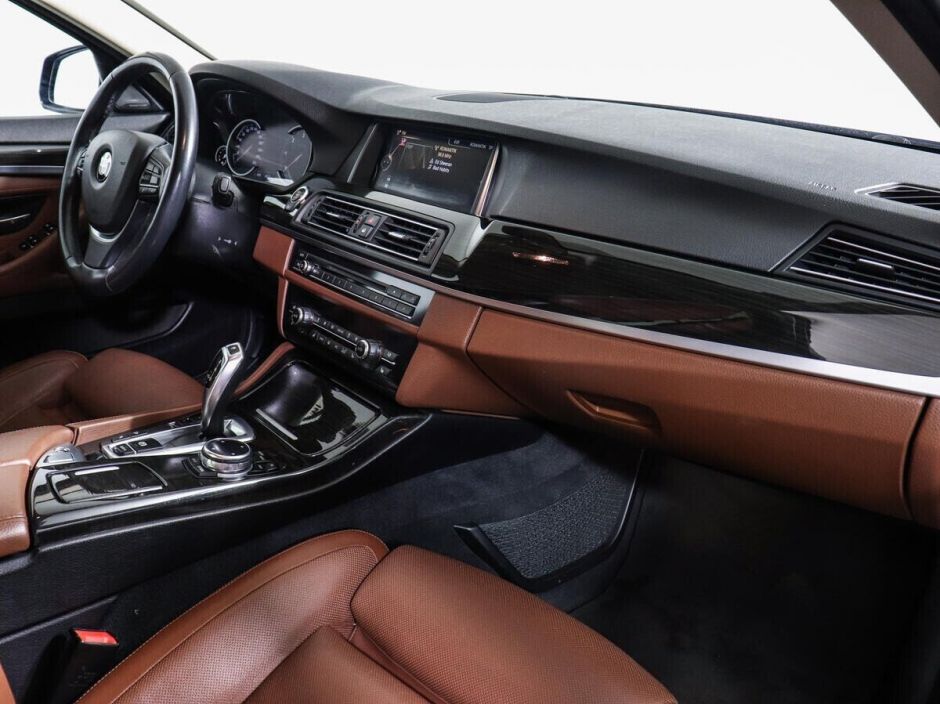 BMW 5 серии 3.0 АКПП, 2016, 98 000 км фото 7