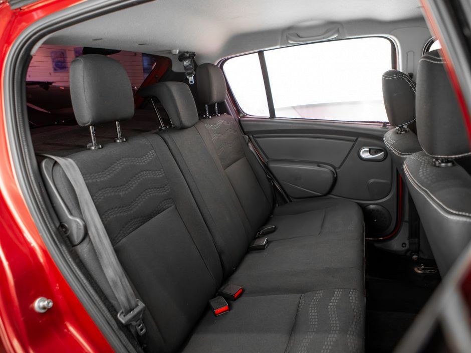 Renault Sandero Stepway 0.0 МКПП, 2014, 138 361 км фото 8