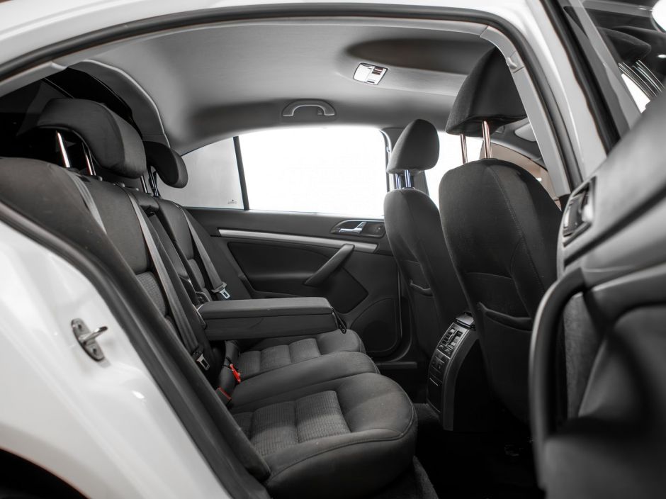 Skoda Octavia 0.0 АКПП, 2012, 141 250 км фото 14