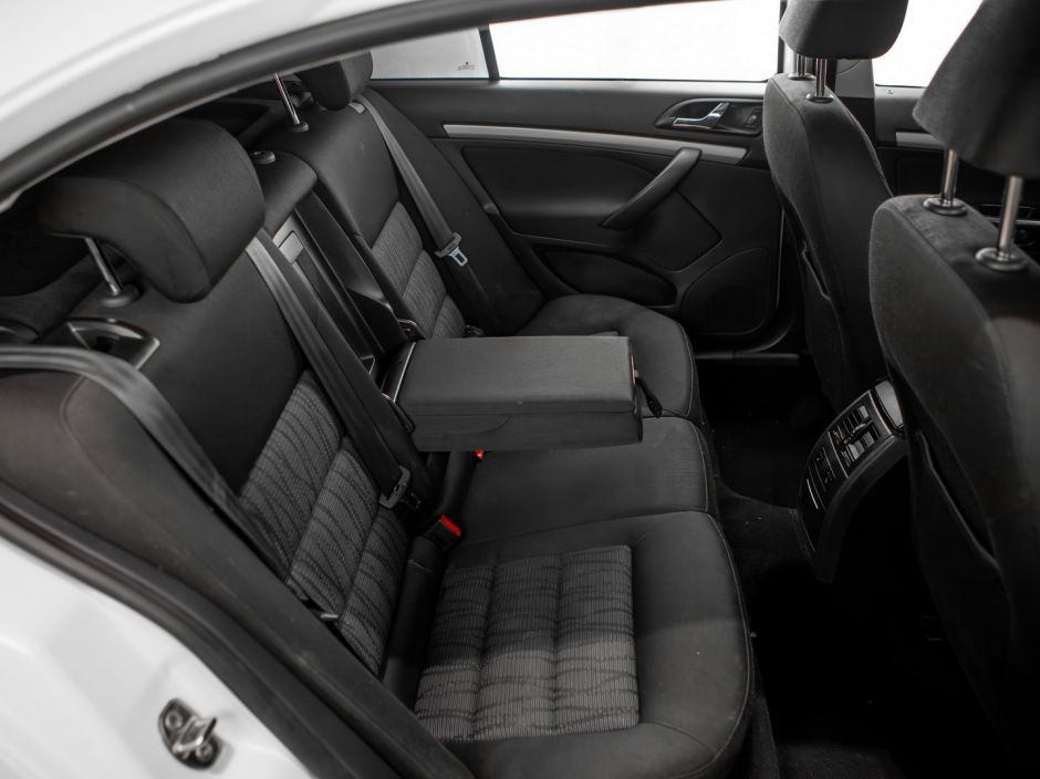 Skoda Octavia 0.0 АКПП, 2012, 141 250 км фото 15