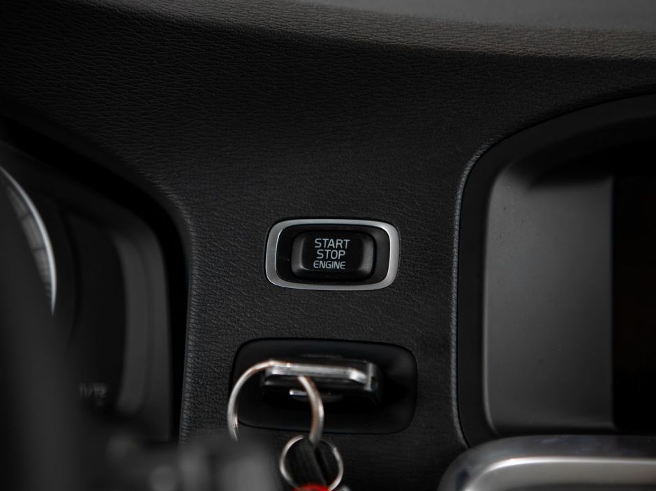 Volvo S60 0.0 РКПП, 2012, 144 029 км фото 8