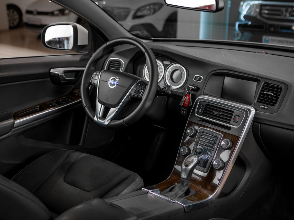 Volvo S60 0.0 РКПП, 2012, 144 029 км фото 11